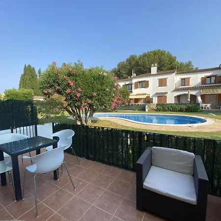 Casa Con Piscina - 6 Pers. - Hisp-7-109