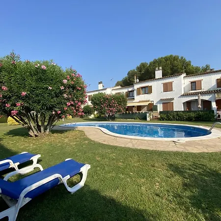 Casa Con Piscina - 6 Pers. - Hisp-7-109 * Torroella de Montgrí